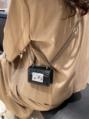 Pearl Perfection: The Ultimate Crossbody Bag for Every Event - Luxe Ladies Moda