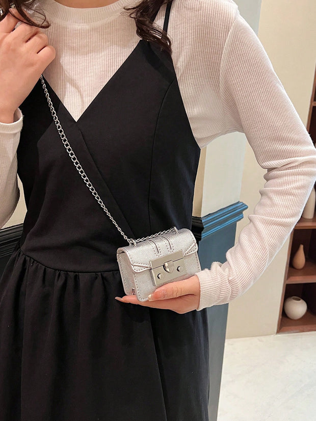 Pearl Perfection: The Ultimate Crossbody Bag for Every Event - Luxe Ladies Moda