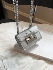 Pearl Perfection: The Ultimate Crossbody Bag for Every Event - Luxe Ladies Moda