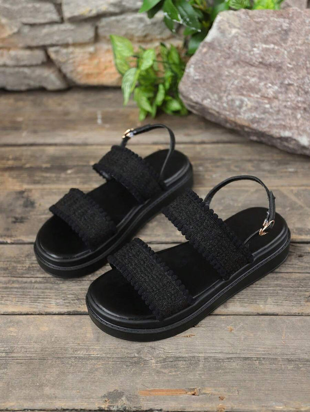 Women's Comfortable British Style Beach Sandals With Thick Outsoles, Cross Straps And Flat Casual Shoes In Two-Tone Colors, Ideal For Summer Outfits - Luxe Ladies Moda