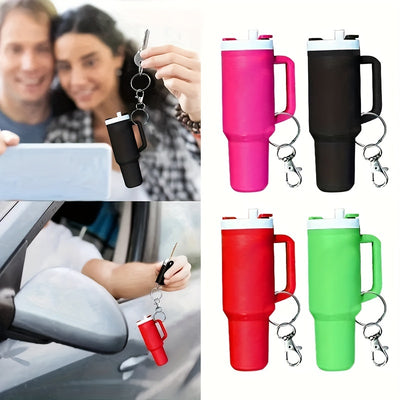 Mini Water Bottle Keychain - Street Style, Plastic Material, Suitable for Men And Women - Luxe Ladies Moda