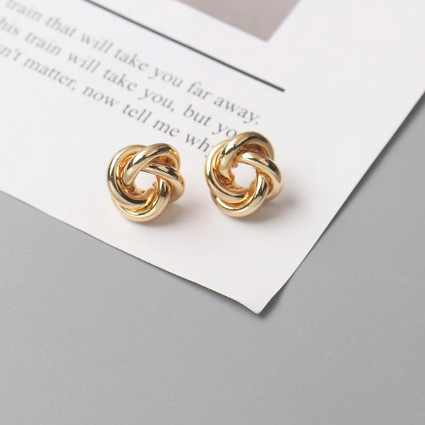 Tiny Metal Stud Earrings for Women Gold Color Twist Round Earrings Small Unusual Earrings boucles d'oreilles Fashion Jewelry - Luxe Ladies Moda
