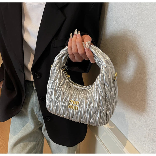 Chic Solid Color Crossbody Bag – Textured Leather Handbag with Adjustable Strap