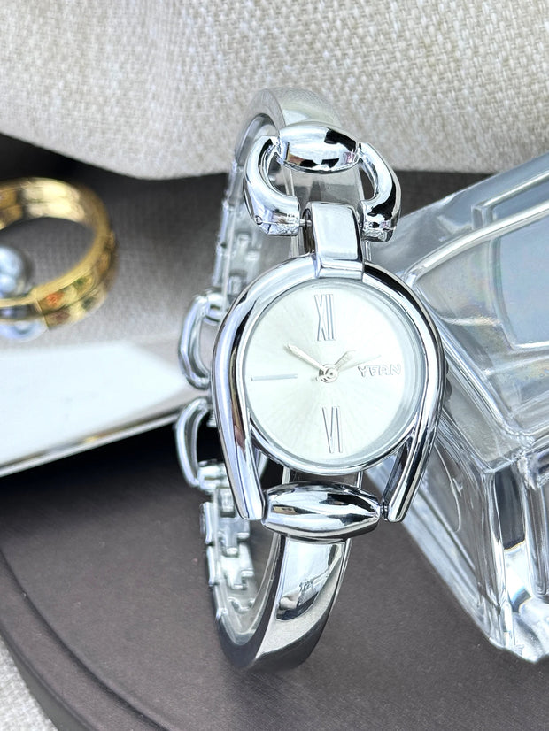 1piece gold women's horseshoe case Simple color dial Metal alloy strap Stylish quartz watch suitable for everyday wear - Luxe Ladies Moda