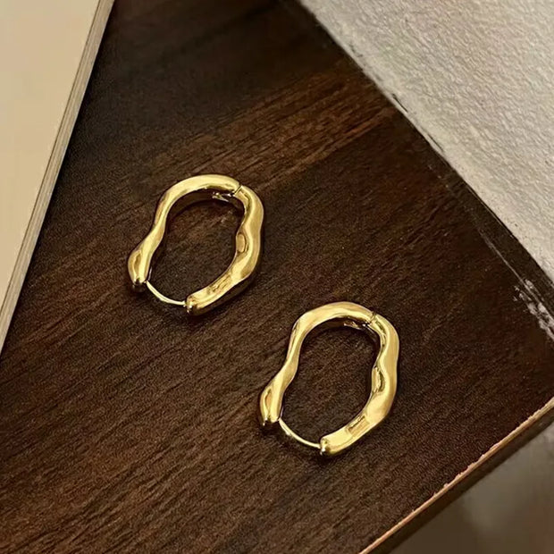 Vintage Metal Geometry Hoop Earrings - Irregular Minimalist Design for Women - Luxe Ladies Moda
