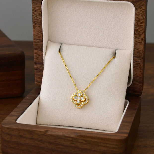 Lucky Four-leaf Clover CZ Necklace For Women's Dynamic Fashion Clavicle Chain Versatile Fashion Accessories - Luxe Ladies Moda