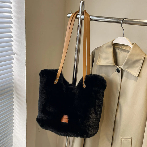 Women Plush Shoulder Bag Fluffy Furry Underarm Bag Large Capacity Fuzzy Purse Solid Handbag for Work Travel Shopping - Luxe Ladies Moda