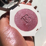 3D Baby Pink Shimmering Body Highlighter Palette - Smooth Glitter Powder for Face Contouring" - Luxe Ladies Moda