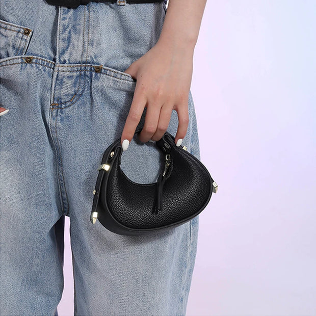 Textured Mini Half Moon Bag 2024 Chic Versatile Soft Leather Lipstick Handbags Girl's Cute Purse