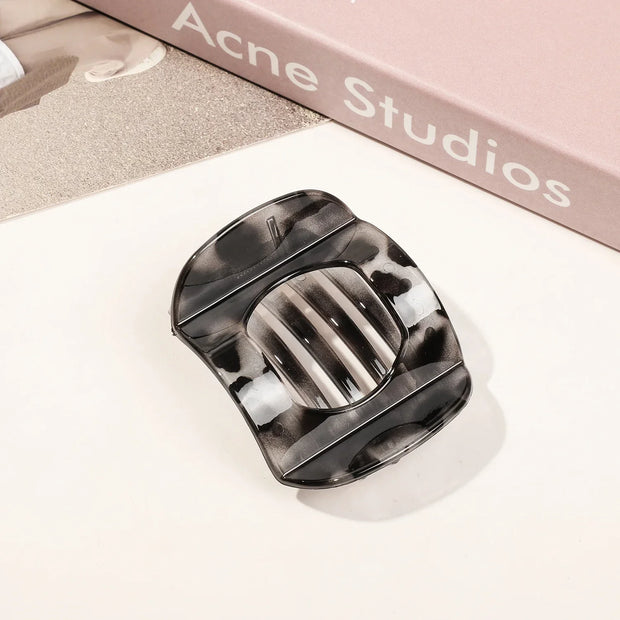 Large Small Sizes PC Hair Clips for Women Non-slip Hair Accessories Vintage Arc Shaped Duck Claw Hairpins Girl Barrettes