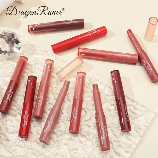 Matte, non-fading moisturizing lipstick Velvet matte finish, waterproof, and long-lasting. Resistant to fading and smudging. - Luxe Ladies Moda