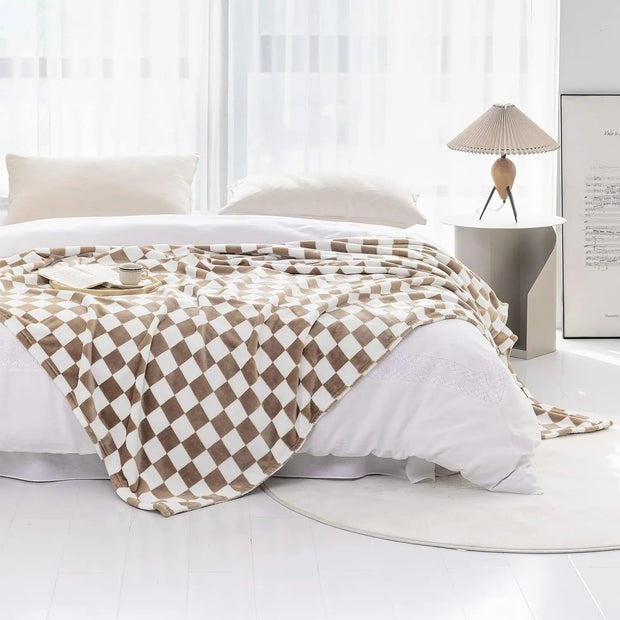 Buffalo Plaid Wool Blanket - Soft Velvet Flannel Throw - Luxe Ladies Moda