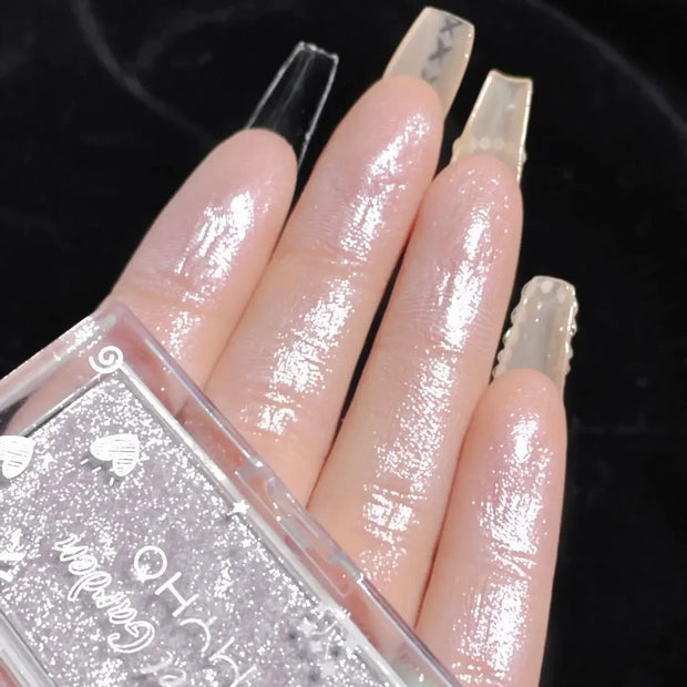 Diamond Highlighter Powder Spray Waterproof High Gloss Glitter Body Bronzer Highlight Powder Face Contour Illuminator Makeup - Luxe Ladies Moda