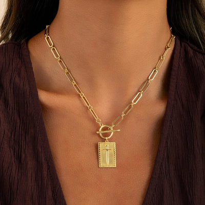 Gold/Silver Cross Pendant Necklace – Chunky Paperclip Chain with Toggle Clasp